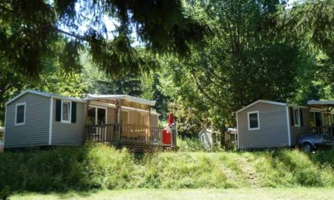 Florac House | Camping 3 étoiles - Piscine - eeed0a