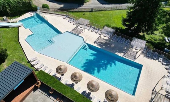 Saint-Geniez-d'Olt House | Camping 4 étoiles - Parc aquatique - efahaa