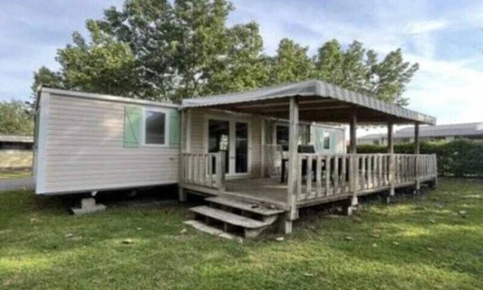 Bourgneuf-en-Retz House | Camping 4 étoiles - Piscine - efchad