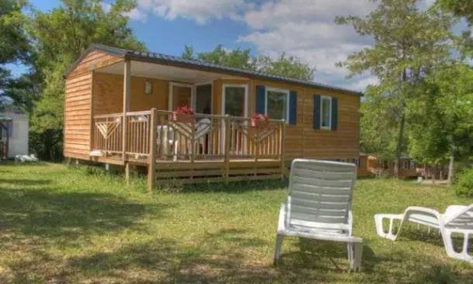 Recoubeau-Jansac House | Camping 4 étoiles - Parc aquatique - eebb0g