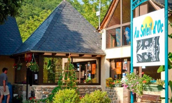 Monceaux-sur-Dordogne House | Camping 4 étoiles - ef0bia