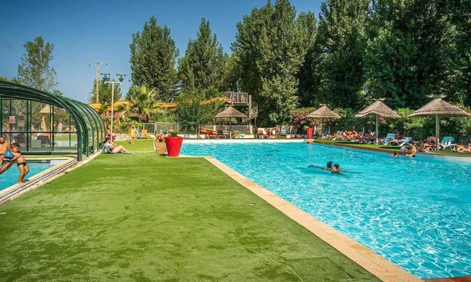 Serignan-Plage House | Camping 4 étoiles - Parc aquatique - eeiagh