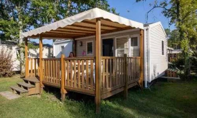 Azur House | Camping 4 étoiles - Piscine - eecabb