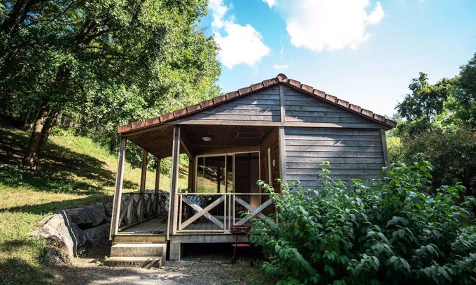 Navarrenx Ski Chalet | Camping Beau Rivage * - Chalet Privilege 32m2 - 2 bedrooms - 5 people