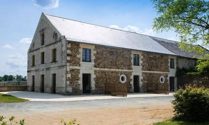 Brissac-Quince Villa | Camping de l'Etang Sites and Landscapes * - Gîte Premium 4 ch - 150m2 - TV - Dishwasher - 2 bathroom 10 persons