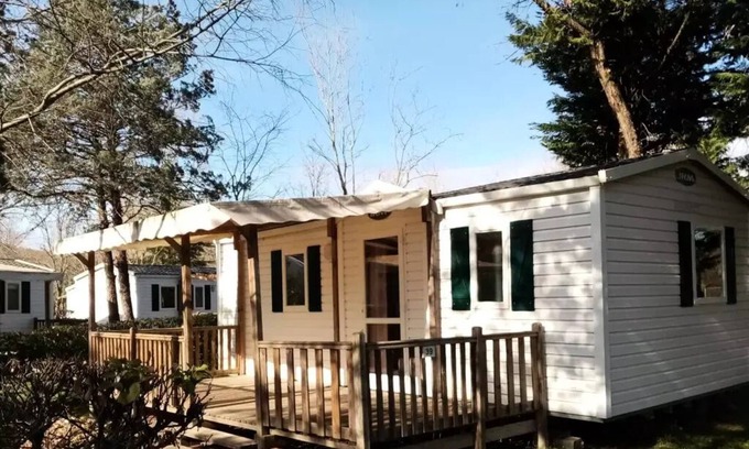 Saint-Maurice-dʼArdeche House | Camping Domaine du Cros d'Auzon* - Comfort mobile home 3 rooms for 4 people Air-conditioned