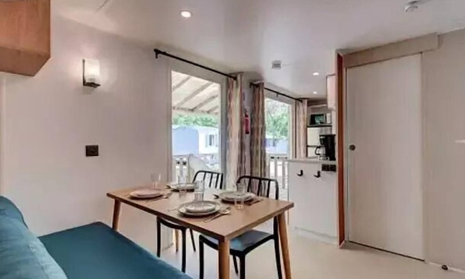 Chateauneuf-de-Galaure House | Camping Le Château de Galaure* - Comfort XL 3-room mobile home 4 adults + 2 children