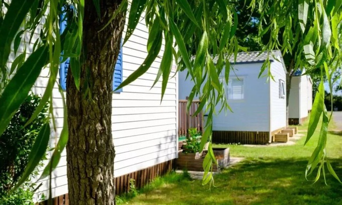 La Tranche-sur-Mer House | Camping Grand Pré* - Mobile Home 3 rooms 4/5 people Semi-covered terrace