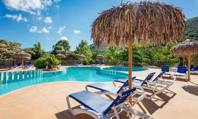 Saint-Pons-de-Thomieres RV Rental | Camping Les Cerisiers du Jaur