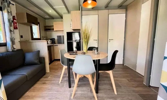 Coulon Ski Chalet | Camping La Venise Verte * - PREMIUM chalet 39m² (2 bedrooms) including covered terrace + TV for 4 people