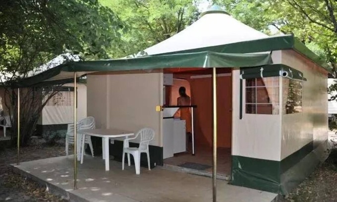 Saint-Martin-Lys House | Camping Le Moulin du Pont d'Aliès* - Pagan Tent 3 Rooms 5 People