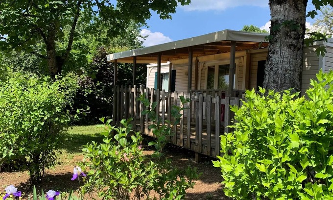 Limeuil House | Camping les Poutiroux * - Résidence mobile - adapté aux personnes à mobilité réduite +TERRASSE COUVERTE 5 personnes
