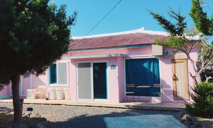Andeok House | Camping like house in Small Village