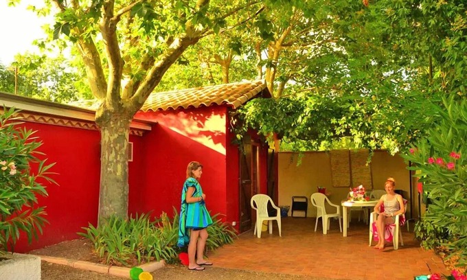 Canet Villa | Camping maeva Club Les Rivières * - Premium 3-Room Gîte for 6 People with Air Conditioning + TV