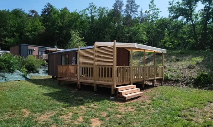 Thonac House | Camping maeva Escapades La Castillonderie * - Comfort Mobile Home 3 Rooms 4 People Air Conditioned + TV