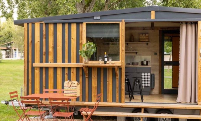 Saintes House | Camping - Piscine - ccaffdc