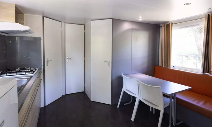 Servies House | Camping Saint Pierre de Rousieux *** - Mobile home Ohara 3 Rooms 4 Persons