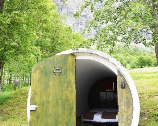 Leukerbad Other | Campingplatz mit Restaurant & Sportarena Leukerbad