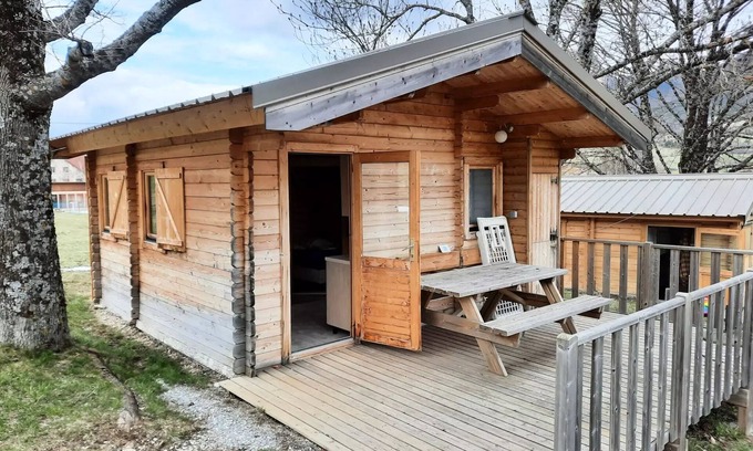 Lus-la-Croix-Haute Ski Chalet | Campsite CHAMP LA CHEVRE * - Chalet Mélèze 2 people
