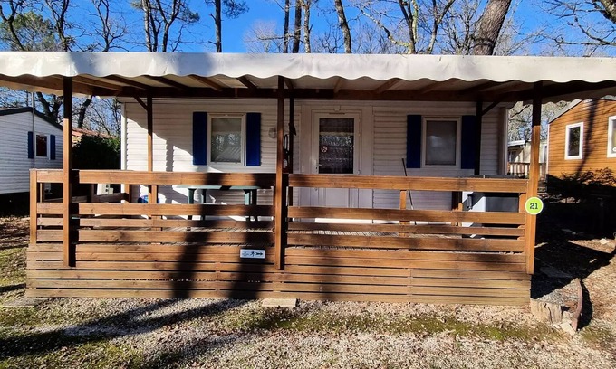 Peyrignac House | Campsite LA GARENNE * - 21 Residence La Capucine 29m2 covered terrace + dishwasher + TV 4 persons
