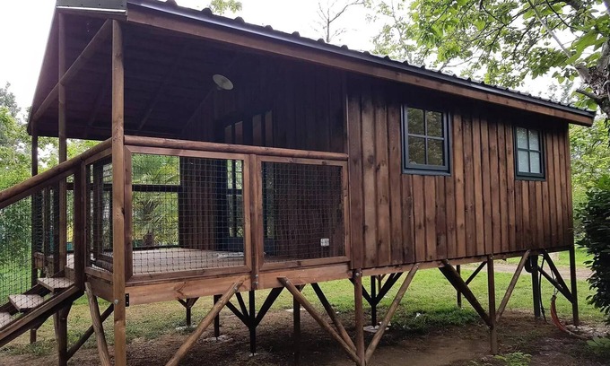 Moncrabeau House | Campsite Le Mouliat * - Chalet on stilt, 1 bedroom, 20m2 + 10m2 2 people
