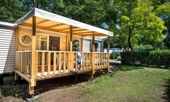 Sainte-Marie-la-Mer House | Campsite Le Sainte Marie * - GRENAT - 24m2 - 2 bedrooms - TV - COVERED TERRASS - 1 VEHICLE INCLUSIVE 5 persons