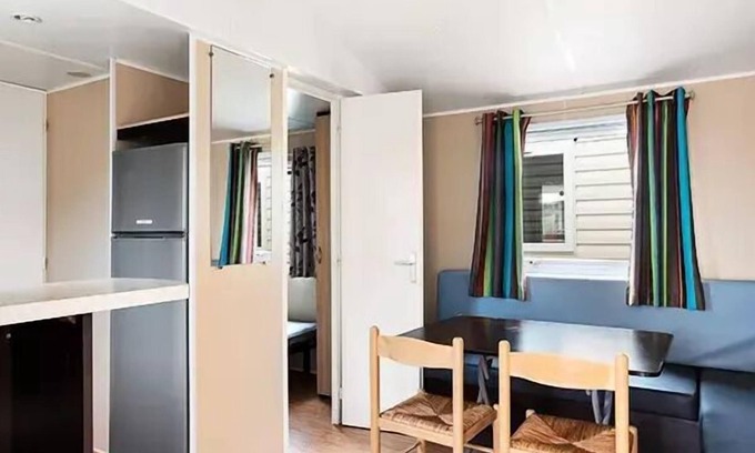 Poilly-lez-Gien House | Campsite Les Bois du Bardelet* - Mobile home Comfort 3 rooms 4 adults + 2 children