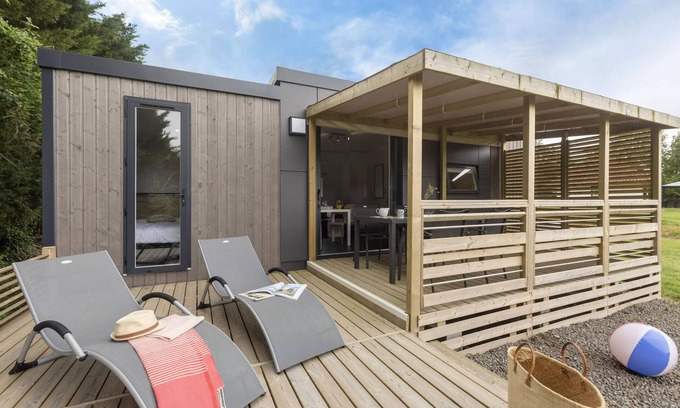 Saint-Julien-des-Landes House | Campsite Village de la Guyonnière * - 3-Room Premium Cottage 4 People