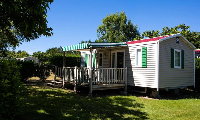 Saint-Julien-des-Landes House | Campsite Village de la Guyonnière * - 3 room cottage 4 people