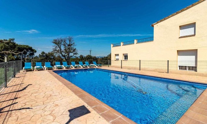 Llambilles House | Can Bugantó amplia casa con piscina y jardín
