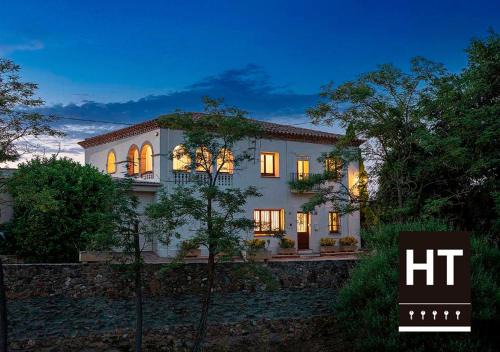 Monells Villa | Can Cristus