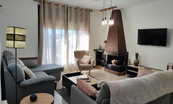 Sant Joan de Les Abadesses Apartment | Can Quelet