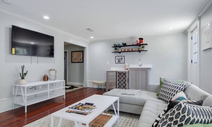 Mid-City House | Canal DOWN |Streetcar Line MidCity| Add More Space