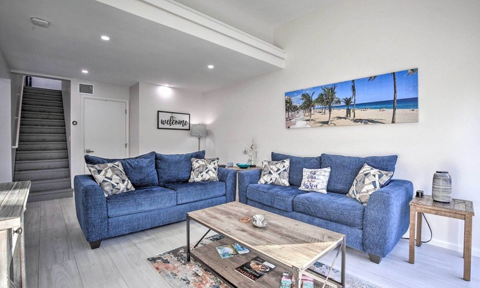 Beverly Heights Condo | Canal-Front Condo: Walk to Downtown Ft Lauderdale!