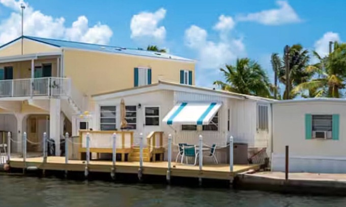 Big Coppitt Key House | Canal Front Home Cute and Cozy w/32ft boat slip