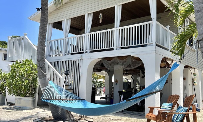 Marathon House | Canal Home with Direct Ocean Access, 75' dock, Hammock, Coconut Trees & More🌴