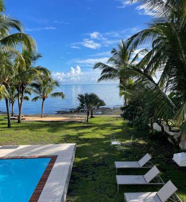 Roches Noires House | Canari Waterfront Villas