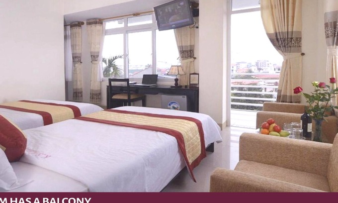Hue City Centre Hotel | Canary Hotel-Room has Balcony with Hue City View - "Easy walking" to visit [61]