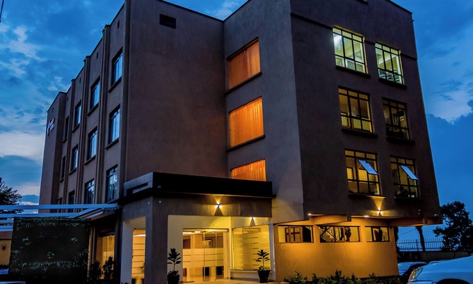 Bukoto Hotel | Canary Hotel