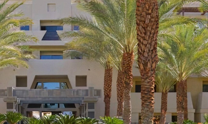 Enterprise Apartment | Cancun Resort 2 bedroom · Vegas Pool Fun, just south of the strip! 2 Bedroom