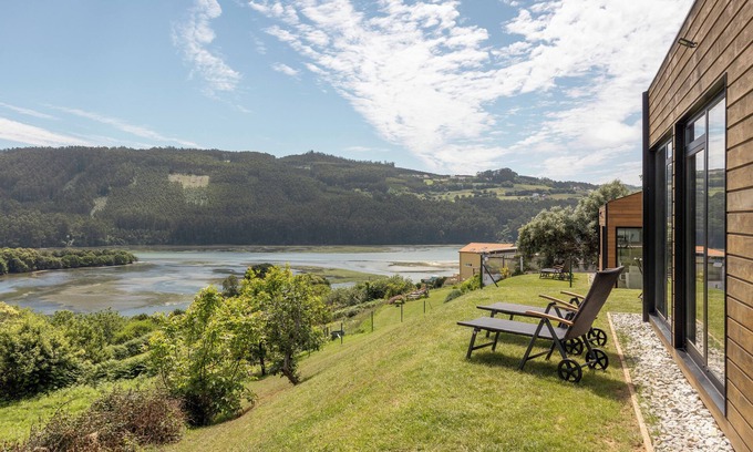 Esteiro House | Candales House - Eladia
