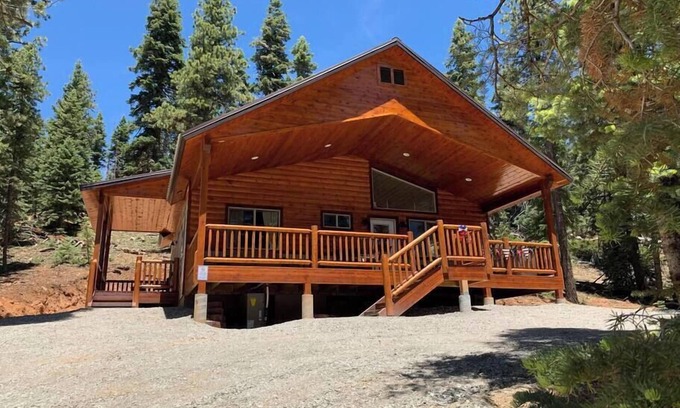 Duck Creek Village Cabin | Candlelight Cabins - Rustic, Romantic, Secluded