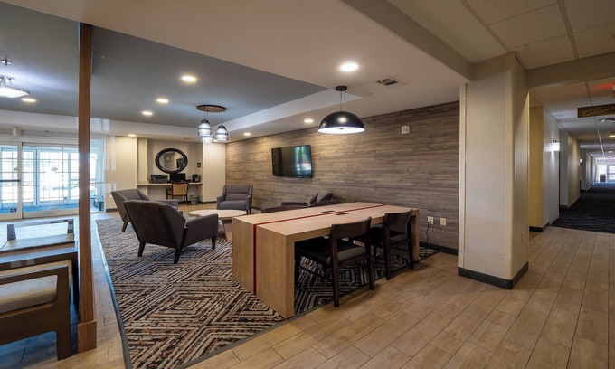 Baytown Hotel | Candlewood Suites Baytown by IHG