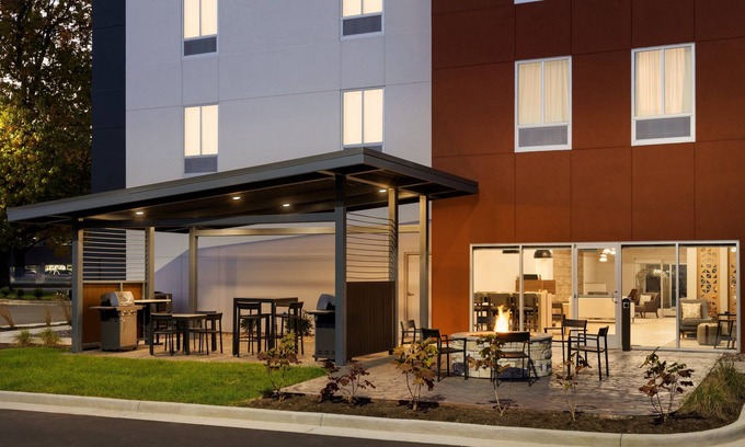 East Ridge Hotel | Candlewood Suites Chattanooga East Ridge by IHG