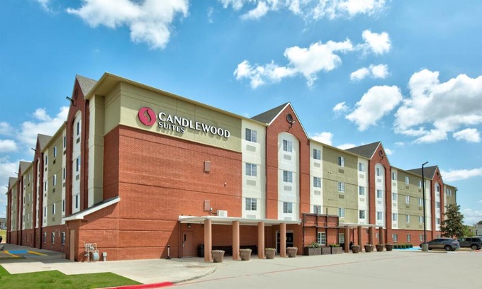 Fort Worth Hotel | Candlewood Suites Dallas Fort Worth South by IHG