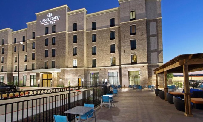 Frisco Hotel | Candlewood Suites - Frisco by IHG
