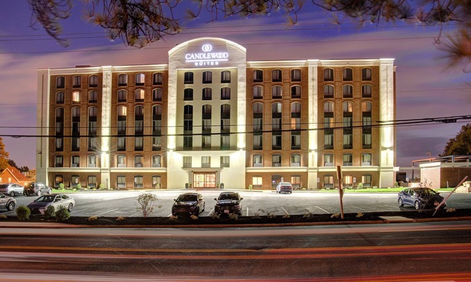 Richmond Hotel | Candlewood Suites Richmond - West Broad by IHG