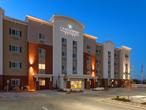 San Marcos Hotel | Candlewood Suites San Marcos by IHG