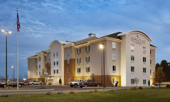 Vestal Hotel | Candlewood Suites Vestal - Binghamton by IHG