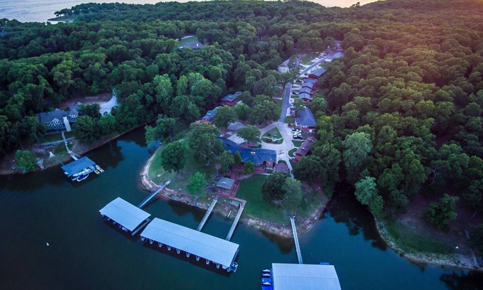 Grove Cabin | Candlewyck Cove Resort